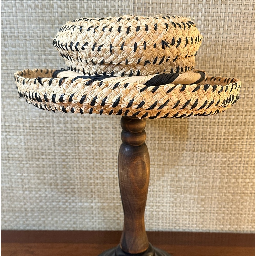 🌟HP🌟VTG 1970s Natural & Black Corn Straw Rolled Brim Hat by Betmar USA
